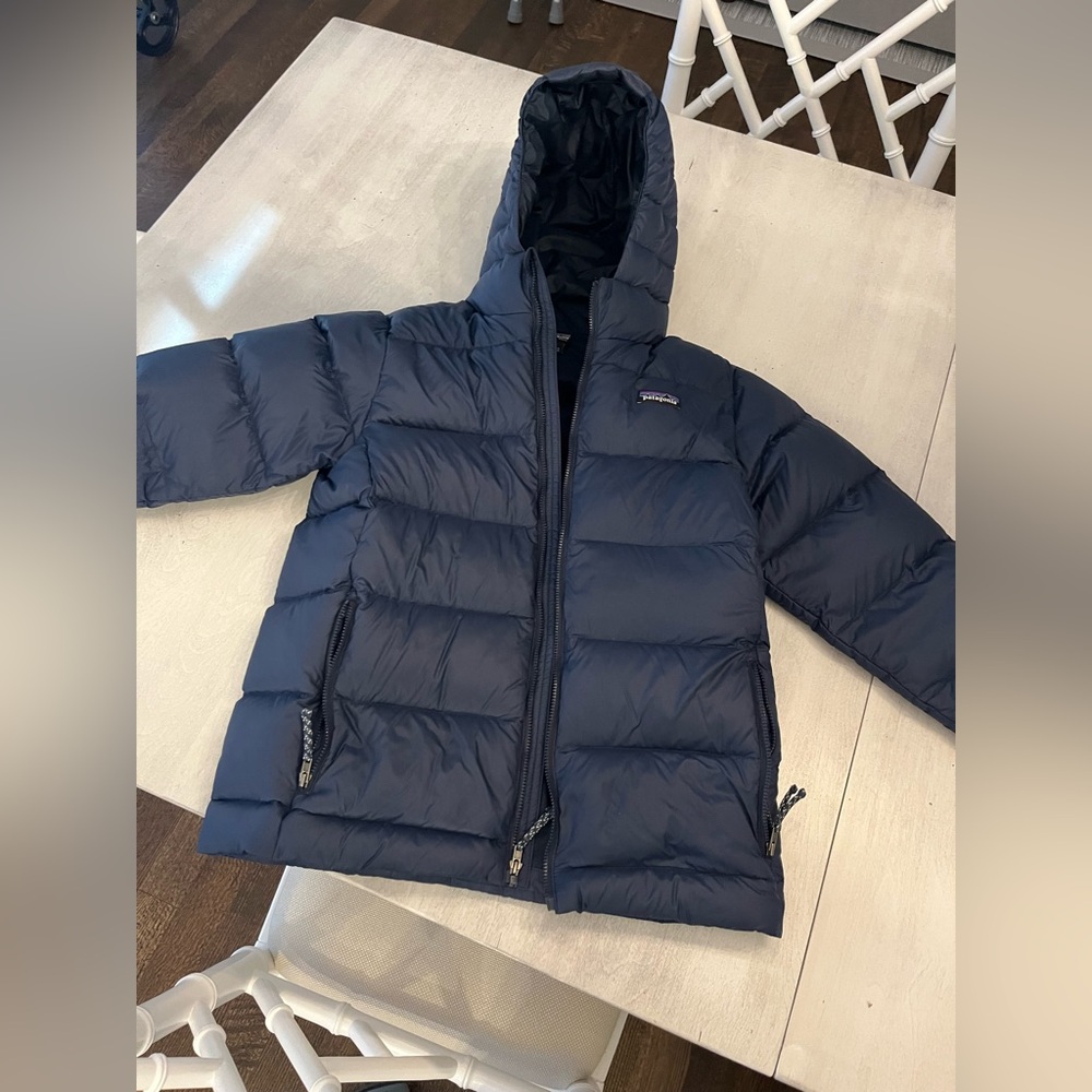 Patagonia Hi-Loft Navy Hooded Puffer Jacket